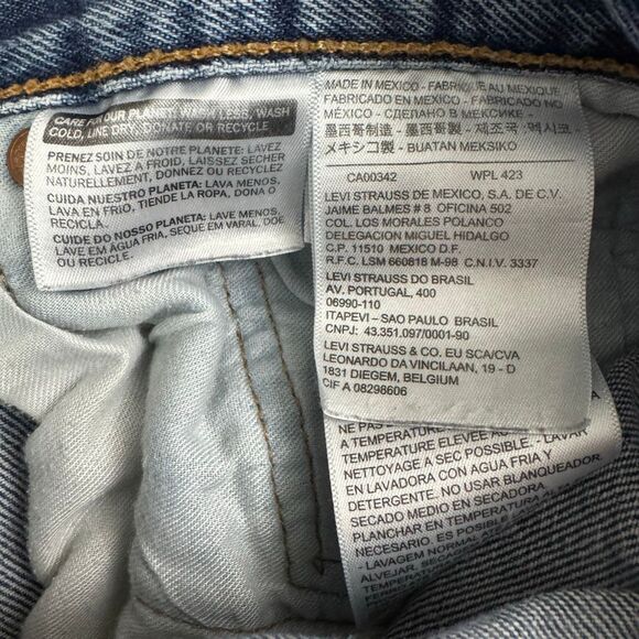 Levi’s 501 Blue Denim Button Fly High Waisted Blue Jeans Size 32 Classic Iconic - Picture 8 of 11